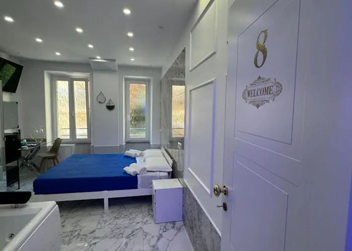 Luxor 2 Jacuzzi And Deluxe Rooms, Piazza Bologna Metro Direct Colosseo, 4* Rome